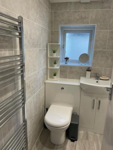 2 Bedroom Serviced Apartment ロンドン エクステリア 写真